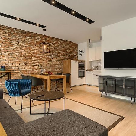 Zentrum Apartament Parking By Impero Poznan Dış mekan fotoğraf