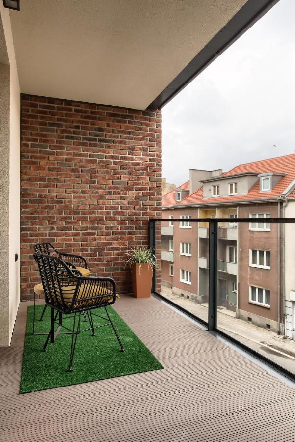 Zentrum Apartament Parking By Impero Poznan Dış mekan fotoğraf