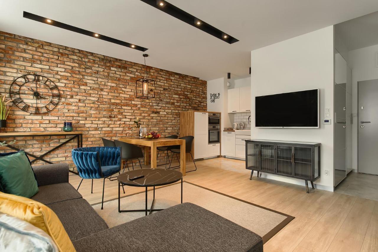 Zentrum Apartament Parking By Impero Poznan Dış mekan fotoğraf